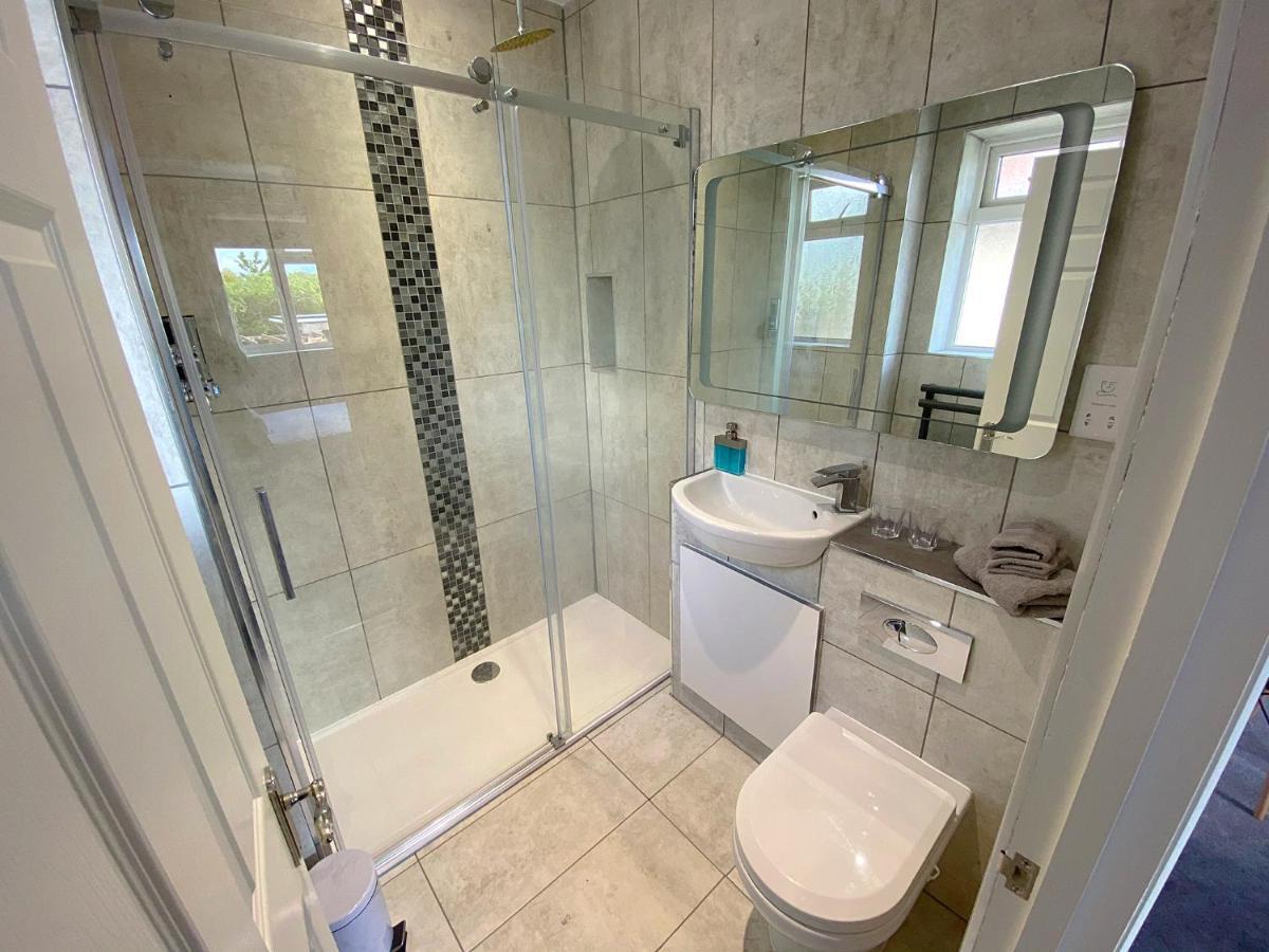 Orchard House Bed & Breakfast Swindon Dış mekan fotoğraf