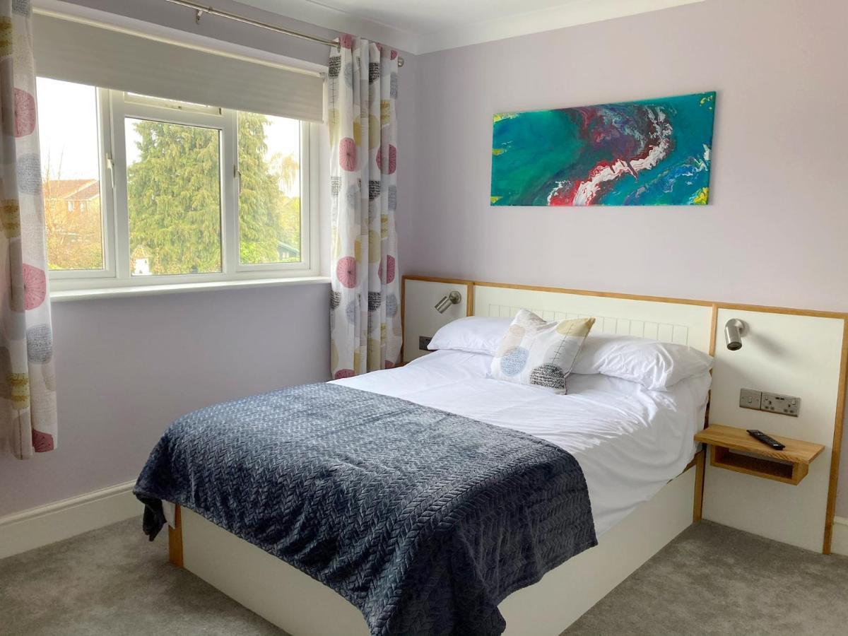 Orchard House Bed & Breakfast Swindon Dış mekan fotoğraf
